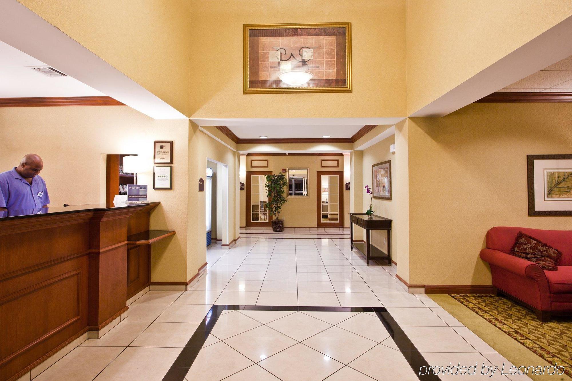 Holiday Inn Express Hotel & Suites Tampa-Fairgrounds-Casino By Ihg Wnętrze zdjęcie